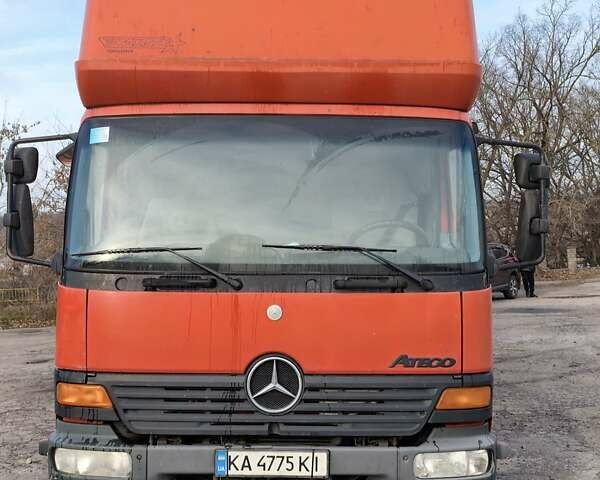 Красный Мерседес Атего, объемом двигателя 4.25 л и пробегом 515 тыс. км за 13700 $, фото 1 на Automoto.ua
