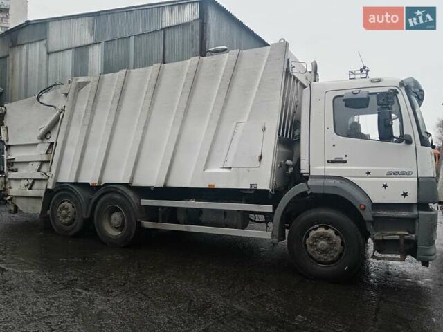 Мерседес Атего, об'ємом двигуна 0 л та пробігом 453 тис. км за 14999 $, фото 1 на Automoto.ua