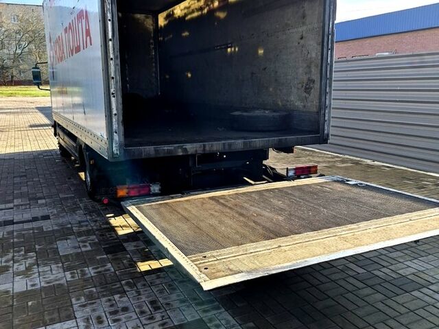 Мерседес Атего, объемом двигателя 4.3 л и пробегом 700 тыс. км за 9000 $, фото 1 на Automoto.ua