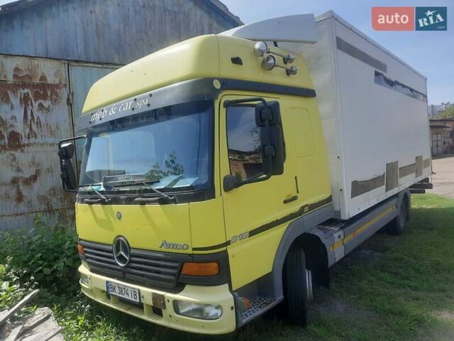 Жовтий Мерседес Атего, об'ємом двигуна 4.3 л та пробігом 530 тис. км за 15500 $, фото 1 на Automoto.ua