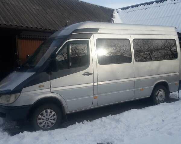 Сірий Мерседес Атего, об'ємом двигуна 0 л та пробігом 300 тис. км за 4500 $, фото 1 на Automoto.ua
