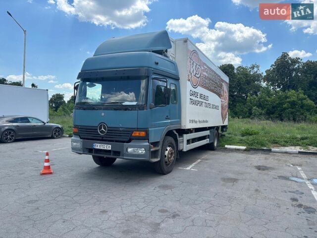 Синий Мерседес Атего, объемом двигателя 6.37 л и пробегом 650 тыс. км за 22500 $, фото 1 на Automoto.ua