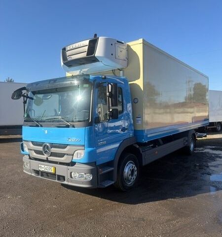 Синий Мерседес Атего, объемом двигателя 4.3 л и пробегом 513 тыс. км за 35500 $, фото 1 на Automoto.ua