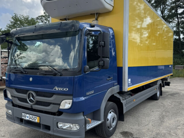 Синій Мерседес Атего, об'ємом двигуна 0 л та пробігом 641 тис. км за 36200 $, фото 1 на Automoto.ua