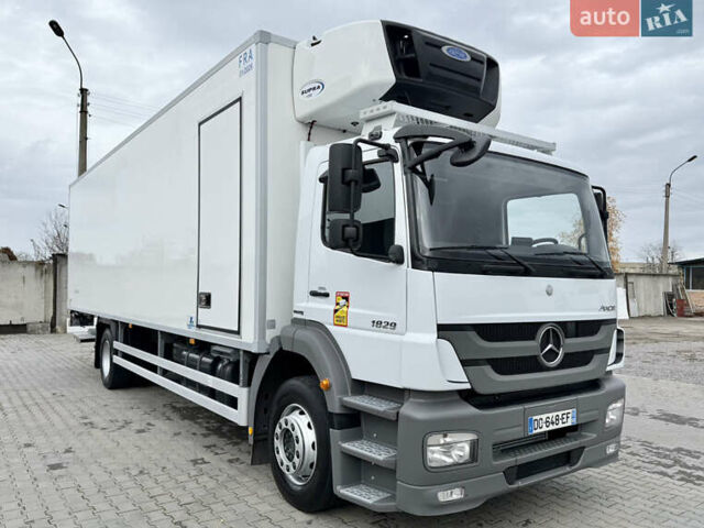Мерседес Аксор 2014 у Харкові на Automoto.ua Білий Мерседес Аксор, об'ємом двигуна 6.4 л та пробігом 427 тис. км за 49500 $, фото 1 на Automoto.ua