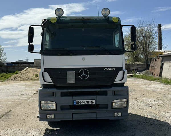 Білий Мерседес Аксор, об'ємом двигуна 11.97 л та пробігом 600 тис. км за 13800 $, фото 1 на Automoto.ua