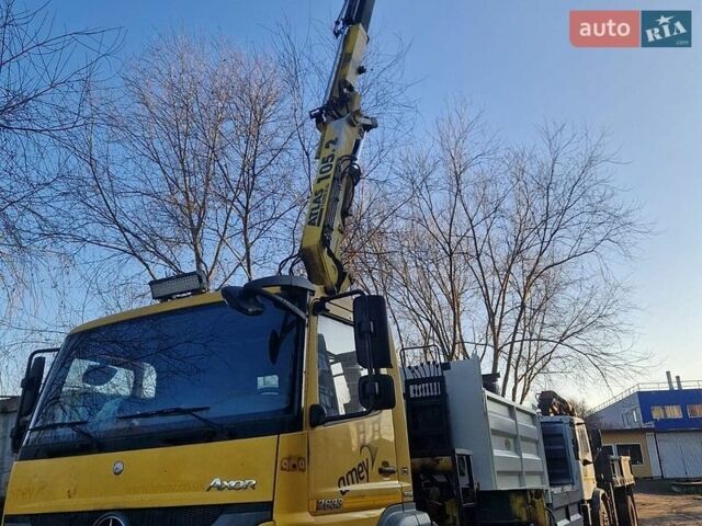 Желтый Мерседес Аксор, объемом двигателя 7.2 л и пробегом 125 тыс. км за 73450 $, фото 1 на Automoto.ua