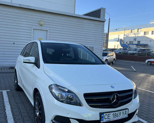 Белый Мерседес Б-класс, объемом двигателя 0 л и пробегом 70 тыс. км за 11500 $, фото 1 на Automoto.ua