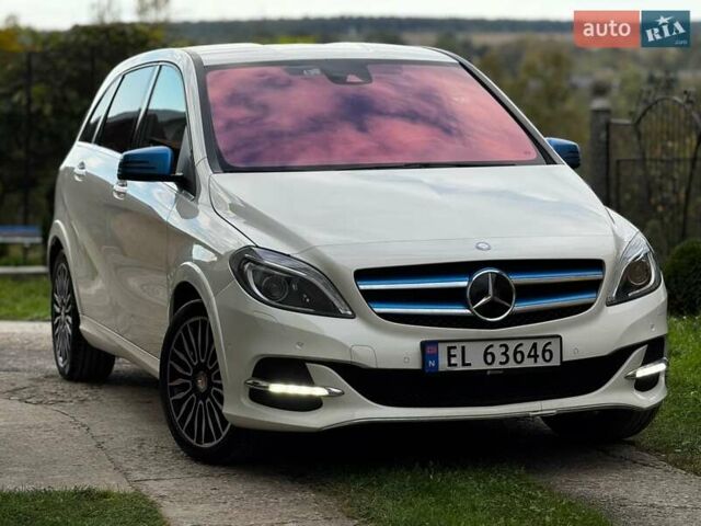Білий Мерседес Б-клас, об'ємом двигуна 0 л та пробігом 78 тис. км за 10750 $, фото 1 на Automoto.ua