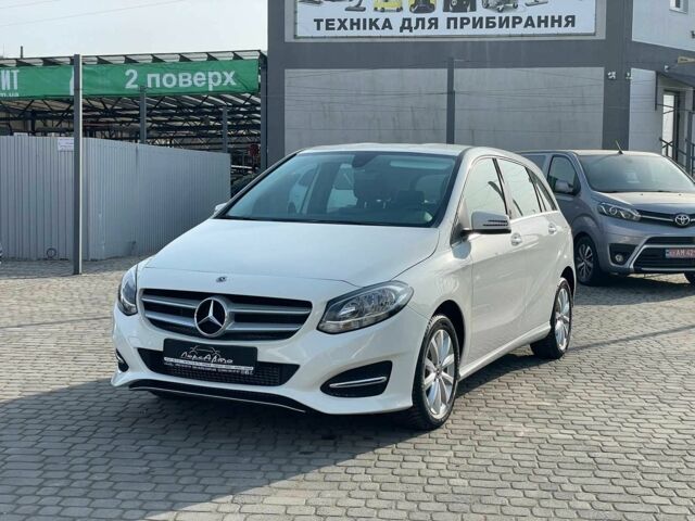 Білий Мерседес Б-клас, об'ємом двигуна 0 л та пробігом 70 тис. км за 17300 $, фото 1 на Automoto.ua