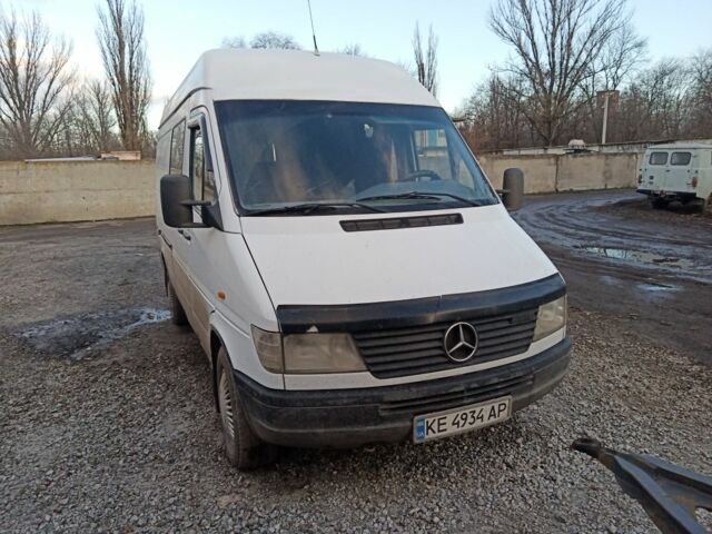 Білий Мерседес Б-клас, об'ємом двигуна 2.9 л та пробігом 300 тис. км за 5000 $, фото 1 на Automoto.ua