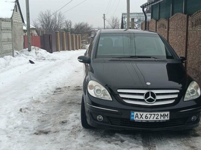 Чорний Мерседес Б-клас, об'ємом двигуна 2.03 л та пробігом 203 тис. км за 6550 $, фото 1 на Automoto.ua