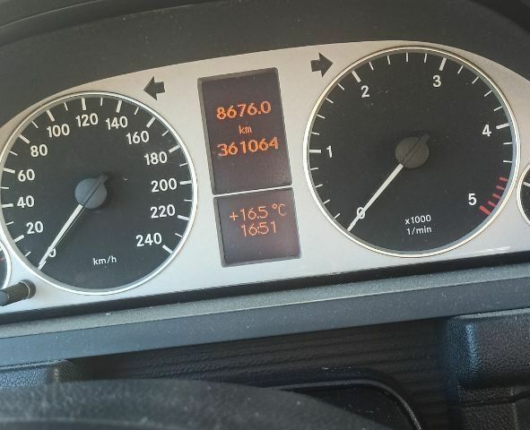 Чорний Мерседес Б-клас, об'ємом двигуна 2 л та пробігом 361 тис. км за 4300 $, фото 1 на Automoto.ua