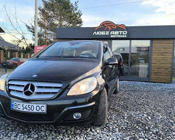 Черный Мерседес Б-класс, объемом двигателя 1.99 л и пробегом 253 тыс. км за 6499 $, фото 1 на Automoto.ua