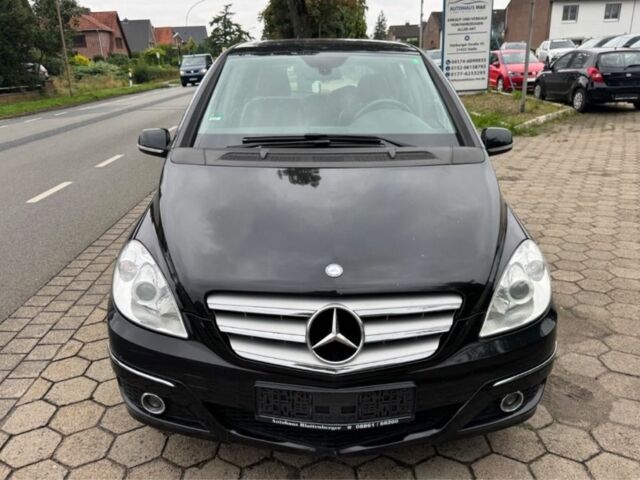 Черный Мерседес Б-класс, объемом двигателя 2 л и пробегом 205 тыс. км за 6750 $, фото 1 на Automoto.ua