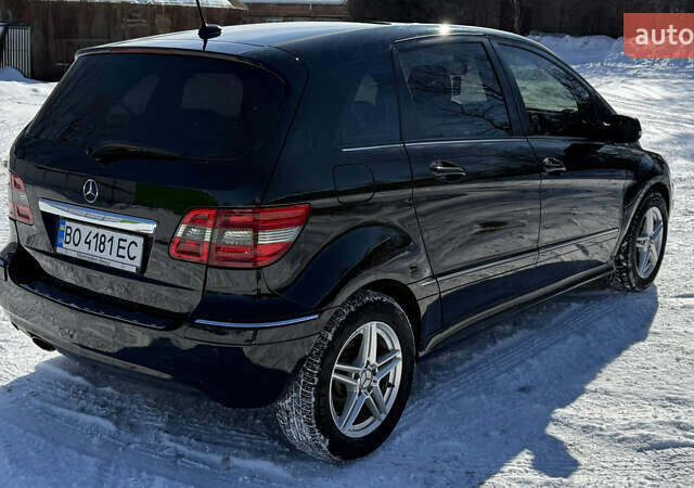 Черный Мерседес Б-класс, объемом двигателя 2.03 л и пробегом 205 тыс. км за 7000 $, фото 1 на Automoto.ua