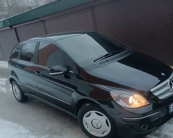 Чорний Мерседес Б-клас, об'ємом двигуна 2 л та пробігом 281 тис. км за 6300 $, фото 1 на Automoto.ua