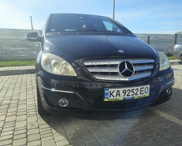 Черный Мерседес Б-класс, объемом двигателя 1.7 л и пробегом 103 тыс. км за 7500 $, фото 1 на Automoto.ua