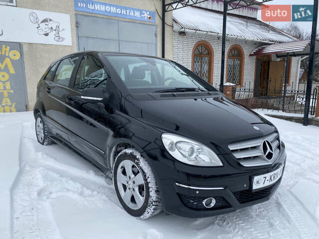 Черный Мерседес Б-класс, объемом двигателя 1.7 л и пробегом 197 тыс. км за 7850 $, фото 1 на Automoto.ua