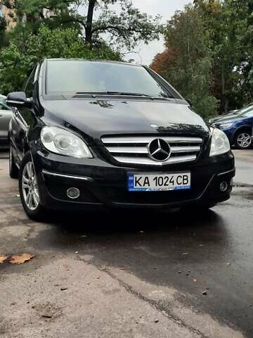 Чорний Мерседес Б-клас, об'ємом двигуна 1.5 л та пробігом 230 тис. км за 7500 $, фото 1 на Automoto.ua