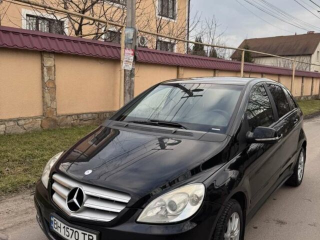Черный Мерседес Б-класс, объемом двигателя 1.99 л и пробегом 174 тыс. км за 7500 $, фото 1 на Automoto.ua