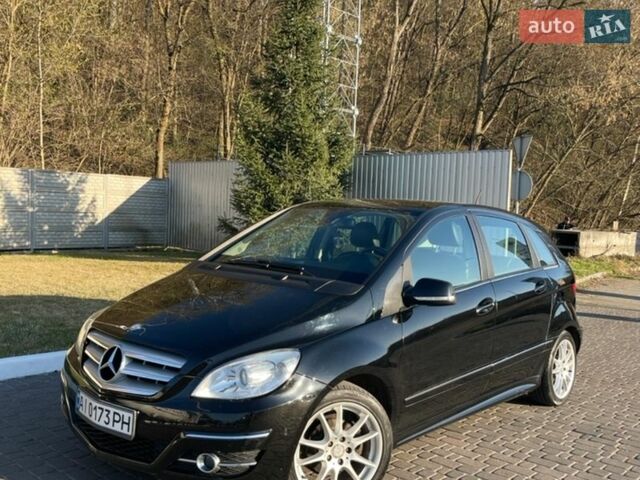 Чорний Мерседес Б-клас, об'ємом двигуна 1.7 л та пробігом 220 тис. км за 8100 $, фото 1 на Automoto.ua