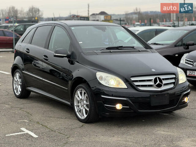 Чорний Мерседес Б-клас, об'ємом двигуна 1.7 л та пробігом 41 тис. км за 8800 $, фото 1 на Automoto.ua