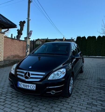 Чорний Мерседес Б-клас, об'ємом двигуна 1.97 л та пробігом 293 тис. км за 6500 $, фото 1 на Automoto.ua