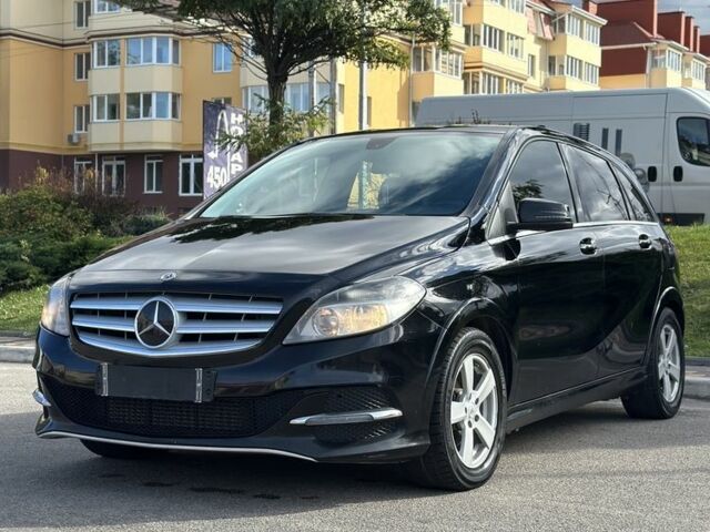 Чорний Мерседес Б-клас, об'ємом двигуна 2 л та пробігом 330 тис. км за 8750 $, фото 1 на Automoto.ua
