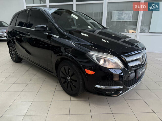 Чорний Мерседес Б-клас, об'ємом двигуна 0 л та пробігом 93 тис. км за 9790 $, фото 1 на Automoto.ua