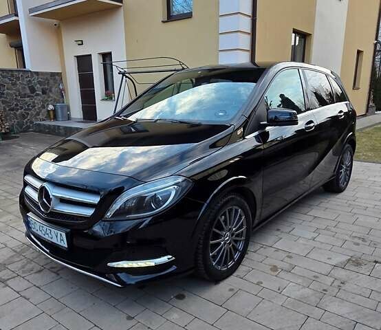 Черный Мерседес Б-класс, объемом двигателя 0 л и пробегом 81 тыс. км за 10900 $, фото 1 на Automoto.ua