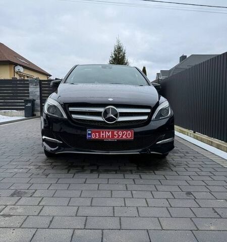 Чорний Мерседес Б-клас, об'ємом двигуна 0 л та пробігом 93 тис. км за 10200 $, фото 1 на Automoto.ua