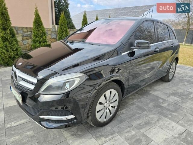 Черный Мерседес Б-класс, объемом двигателя 0 л и пробегом 84 тыс. км за 10600 $, фото 1 на Automoto.ua