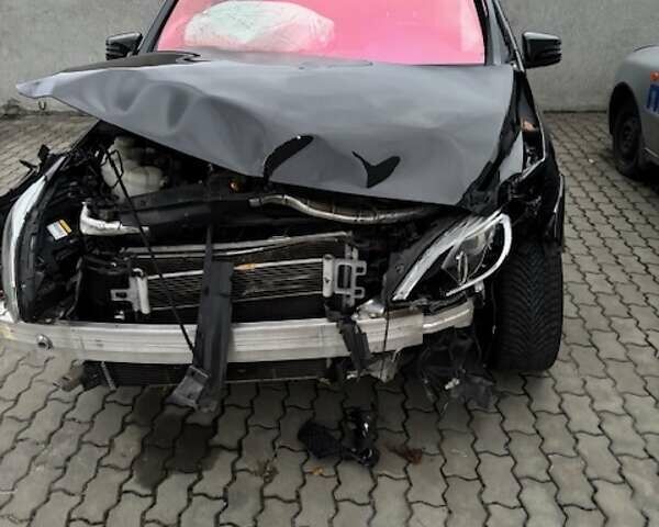 Чорний Мерседес Б-клас, об'ємом двигуна 0 л та пробігом 60 тис. км за 7000 $, фото 1 на Automoto.ua