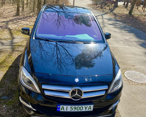 Чорний Мерседес Б-клас, об'ємом двигуна 0 л та пробігом 64 тис. км за 11700 $, фото 1 на Automoto.ua