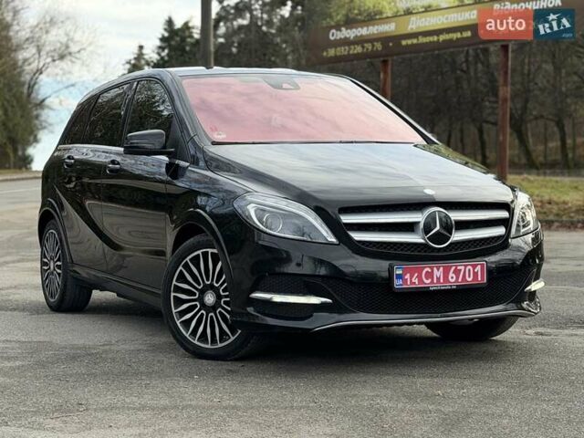 Чорний Мерседес Б-клас, об'ємом двигуна 0 л та пробігом 95 тис. км за 9950 $, фото 1 на Automoto.ua