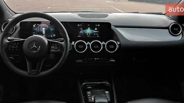 Чорний Мерседес Б-клас, об'ємом двигуна 2 л та пробігом 140 тис. км за 19800 $, фото 1 на Automoto.ua