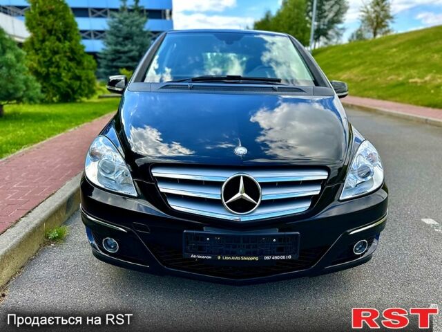 Чорний Мерседес Б-клас, об'ємом двигуна 1.8 л та пробігом 87 тис. км за 9900 $, фото 1 на Automoto.ua