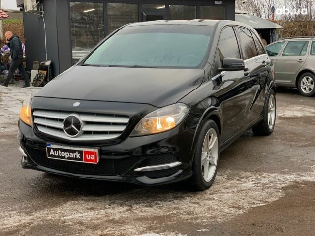 Черный Мерседес Б-класс, объемом двигателя 2 л и пробегом 385 тыс. км за 9790 $, фото 1 на Automoto.ua