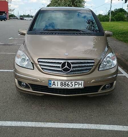 Коричневый Мерседес Б-класс, объемом двигателя 1.99 л и пробегом 276 тыс. км за 5500 $, фото 1 на Automoto.ua