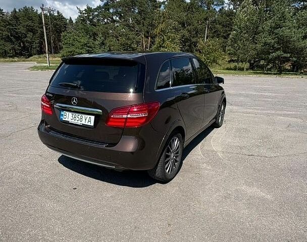 Коричневий Мерседес Б-клас, об'ємом двигуна 0 л та пробігом 94 тис. км за 13999 $, фото 1 на Automoto.ua