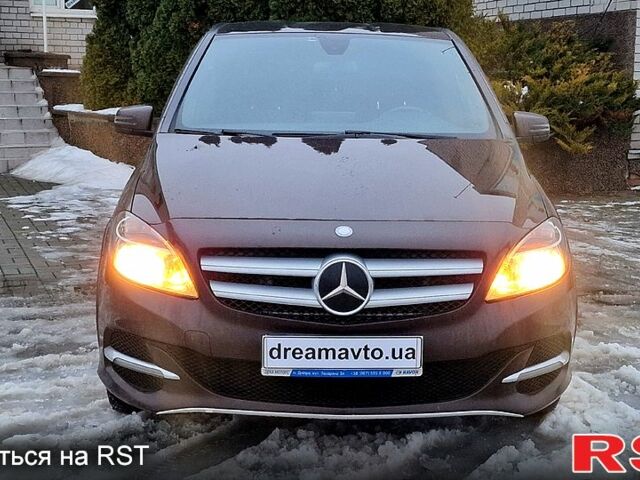 Коричневий Мерседес Б-клас, об'ємом двигуна 0.15 л та пробігом 12500 тис. км за 9500 $, фото 1 на Automoto.ua