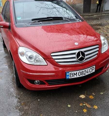Красный Мерседес Б-класс, объемом двигателя 1.99 л и пробегом 312 тыс. км за 7300 $, фото 1 на Automoto.ua