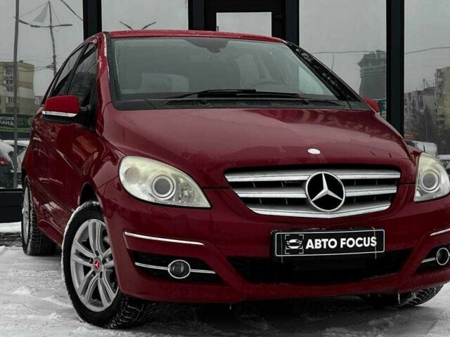 Червоний Мерседес Б-клас, об'ємом двигуна 0 л та пробігом 109 тис. км за 7490 $, фото 1 на Automoto.ua