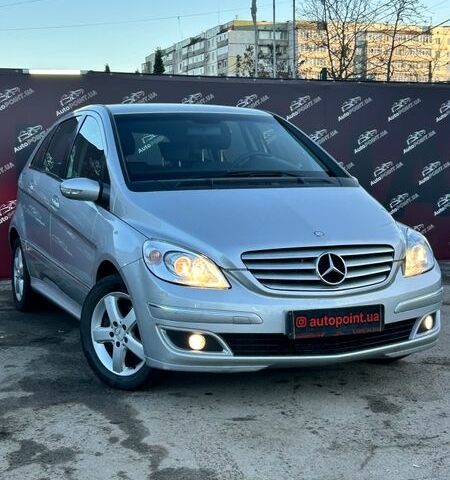 Мерседес Б-клас, об'ємом двигуна 2 л та пробігом 256 тис. км за 8400 $, фото 1 на Automoto.ua