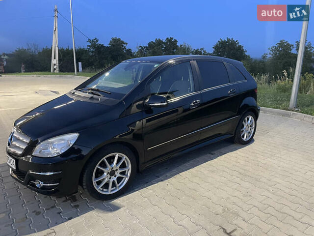 Мерседес Б-класс, объемом двигателя 1.7 л и пробегом 113 тыс. км за 7300 $, фото 1 на Automoto.ua
