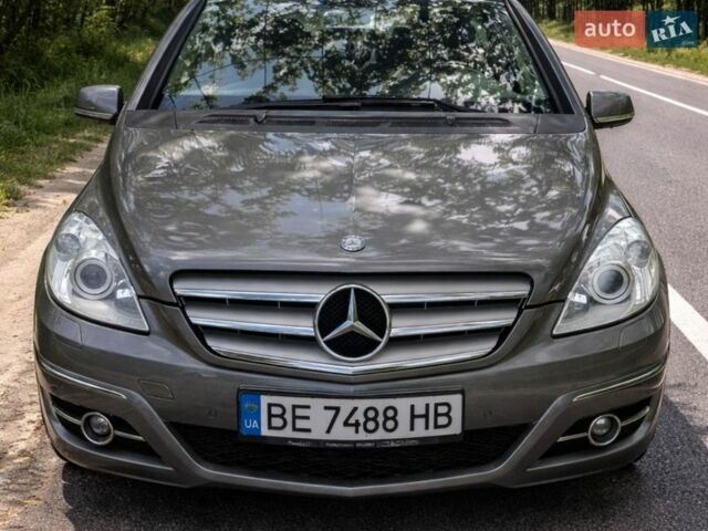 Мерседес Б-класс, объемом двигателя 2 л и пробегом 240 тыс. км за 7500 $, фото 1 на Automoto.ua