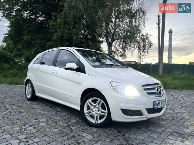Мерседес Б-класс, объемом двигателя 2 л и пробегом 249 тыс. км за 7700 $, фото 1 на Automoto.ua