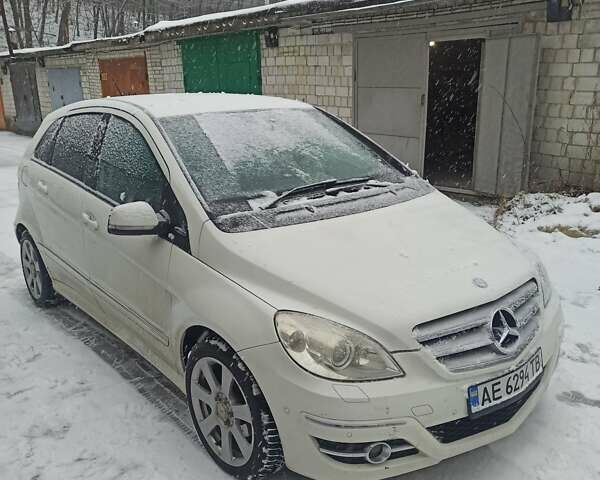 Мерседес Б-класс, объемом двигателя 2.03 л и пробегом 121 тыс. км за 6900 $, фото 1 на Automoto.ua