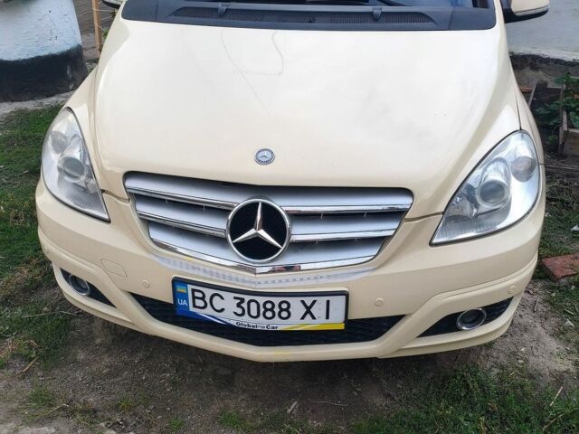 Мерседес Б-класс, объемом двигателя 2.2 л и пробегом 246 тыс. км за 8500 $, фото 1 на Automoto.ua